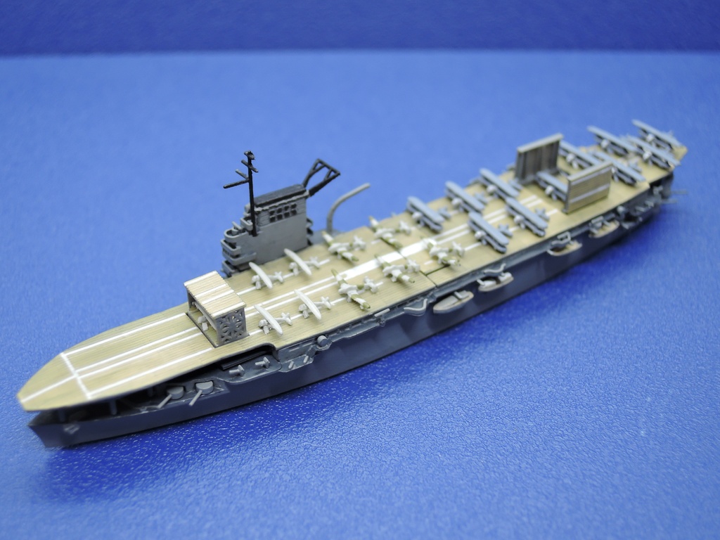 1/2000 航空母艦 ベアルン