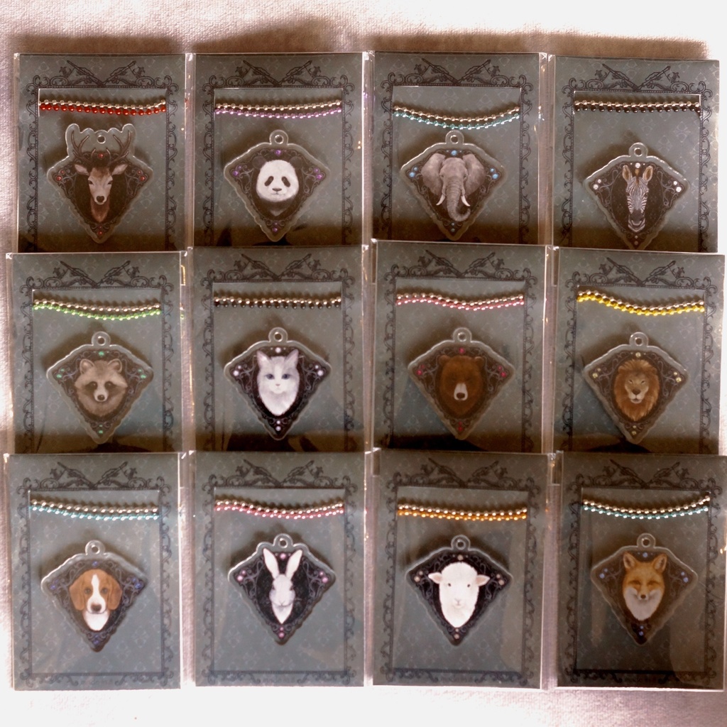 sheep × citrine 《11月》アクリルキーホルダー