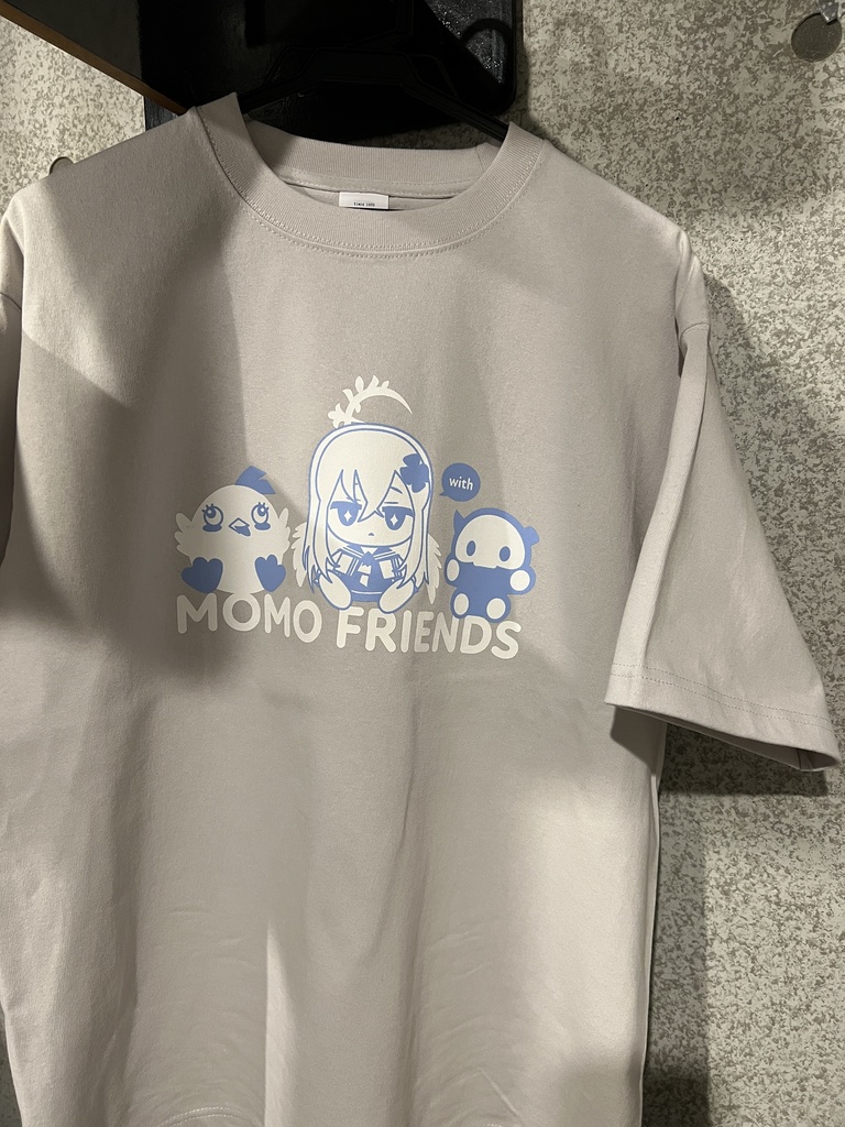 MOMO FRIENDS with AZUSA Tshirt
