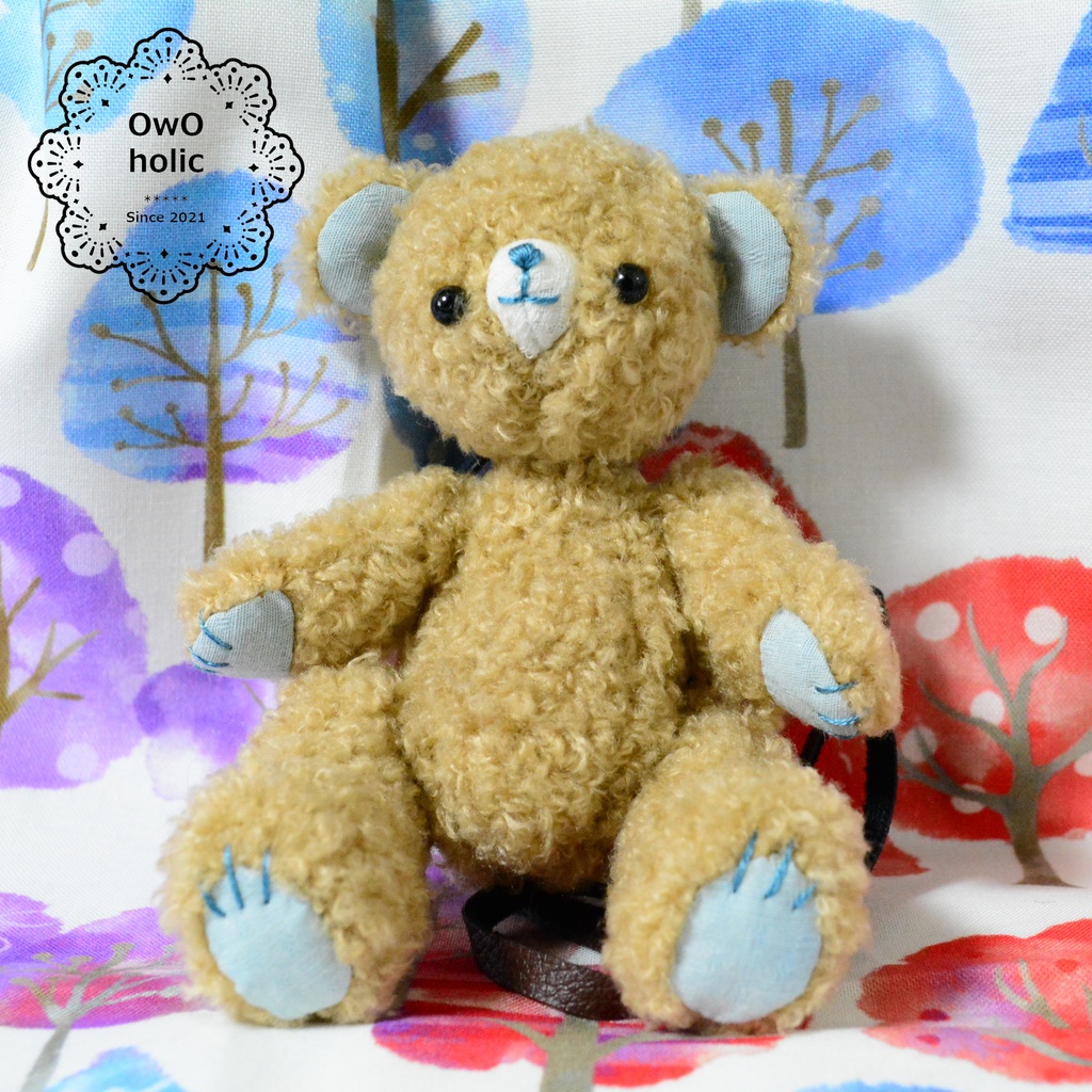 くま(リュック・アリスブルー)