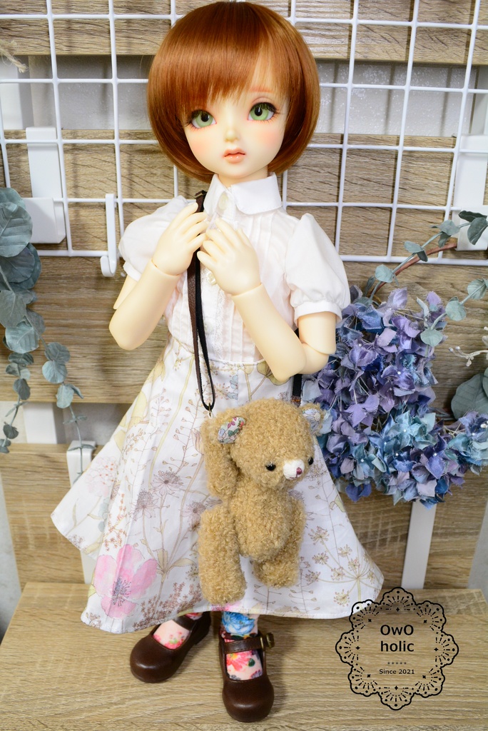 くま(ポシェット・野イチゴ)