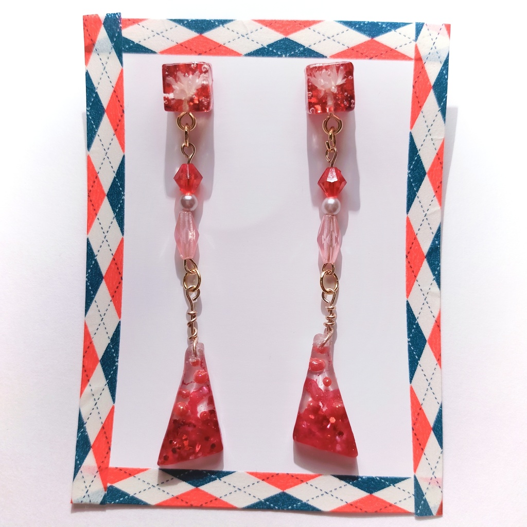 〜現品販売〜紅色ピアス