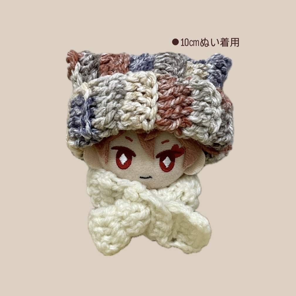 猫耳ニット帽とマフラー