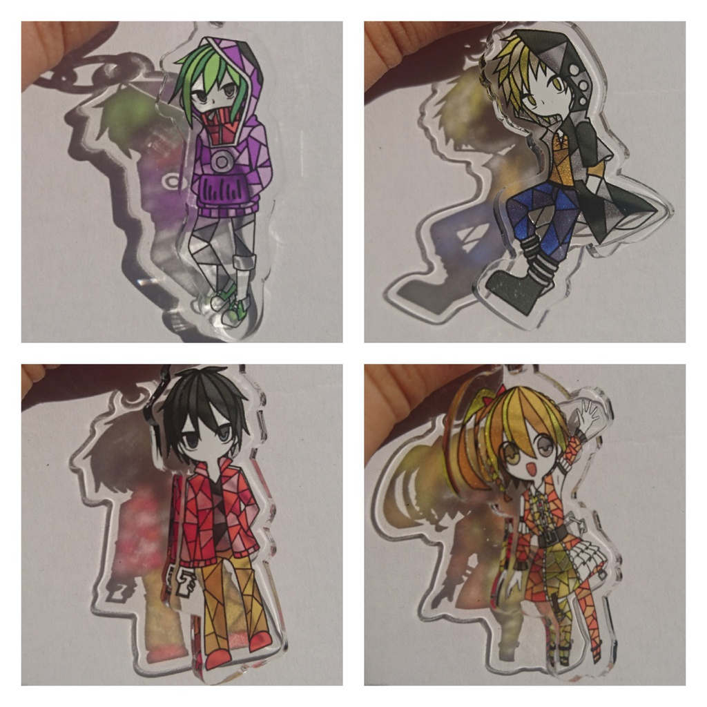 ステンドグラス風アクリルキーホルダー