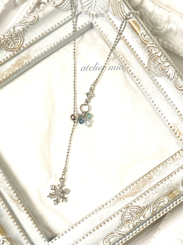 江雪左文字イメージ 雪片のイヤーアクセサリー・ロングネックレス【刀剣乱舞】