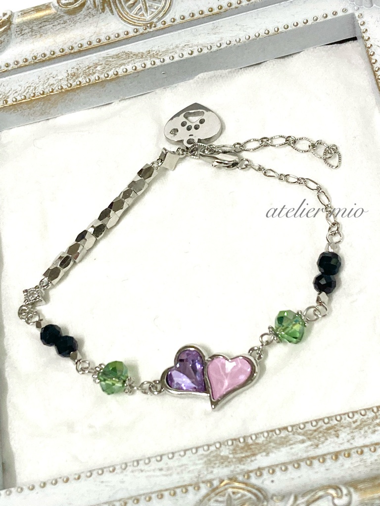 寄り添うハートのアクセサリー【刀剣乱舞】