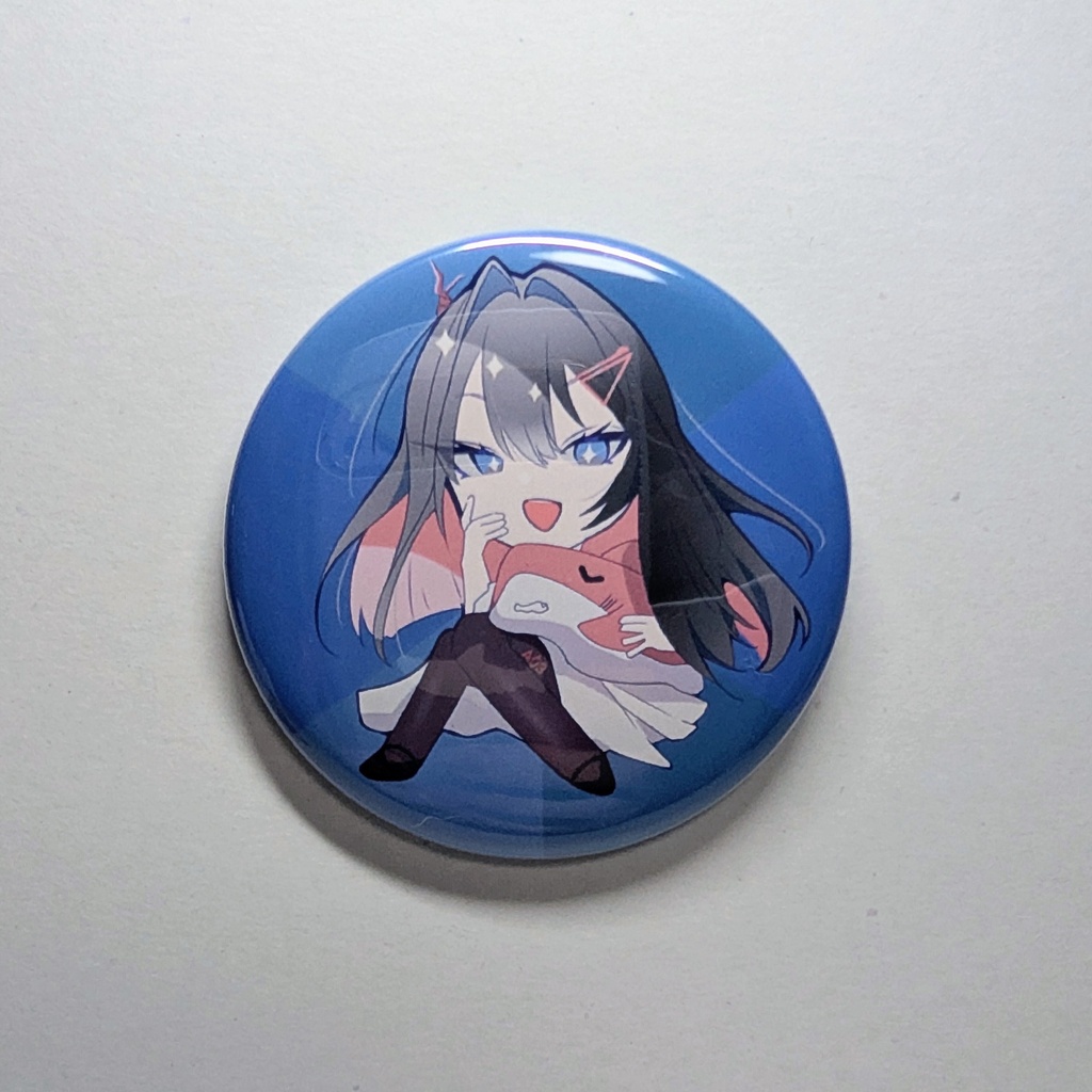 A03 缶バッジ withシャーク