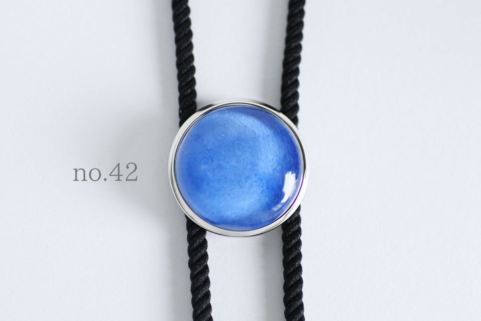 《紺碧色》ループタイ【原画】