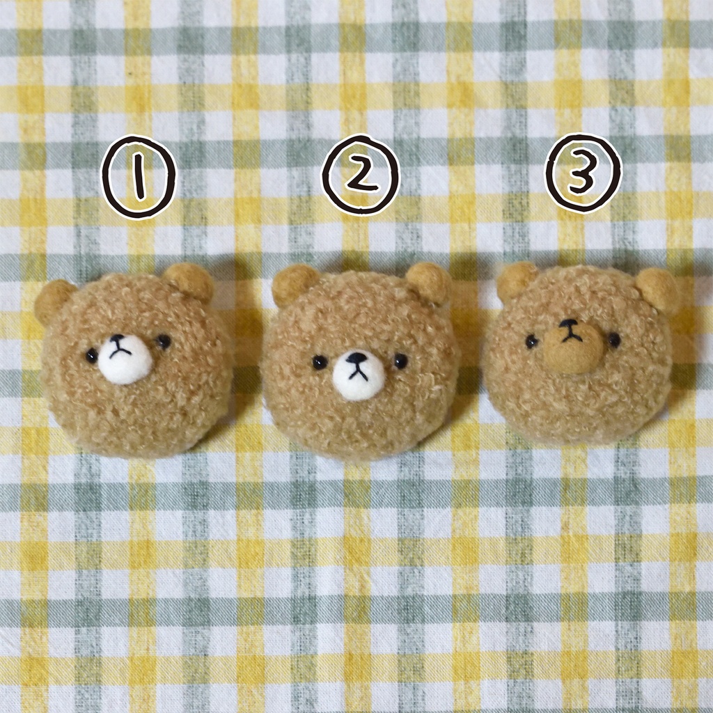 くまんじゅうブローチ(黒糖)