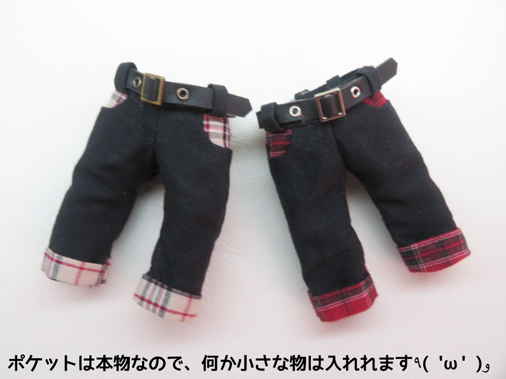 【黒×チェックのパンツ】ベルト付き:オビツ11 ねんどろいどどーる