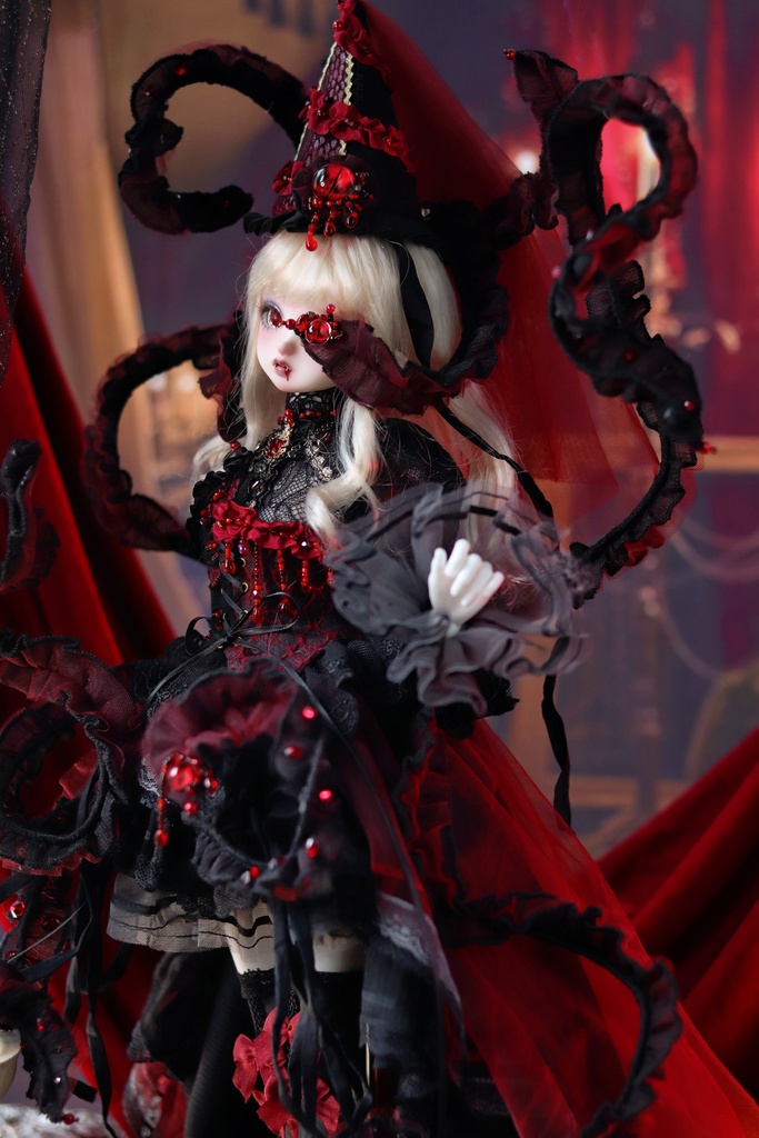 「受注」꒰古神の囁き🔮꒱「1/4ドール服 MDD, MSD, SDM/OFF」