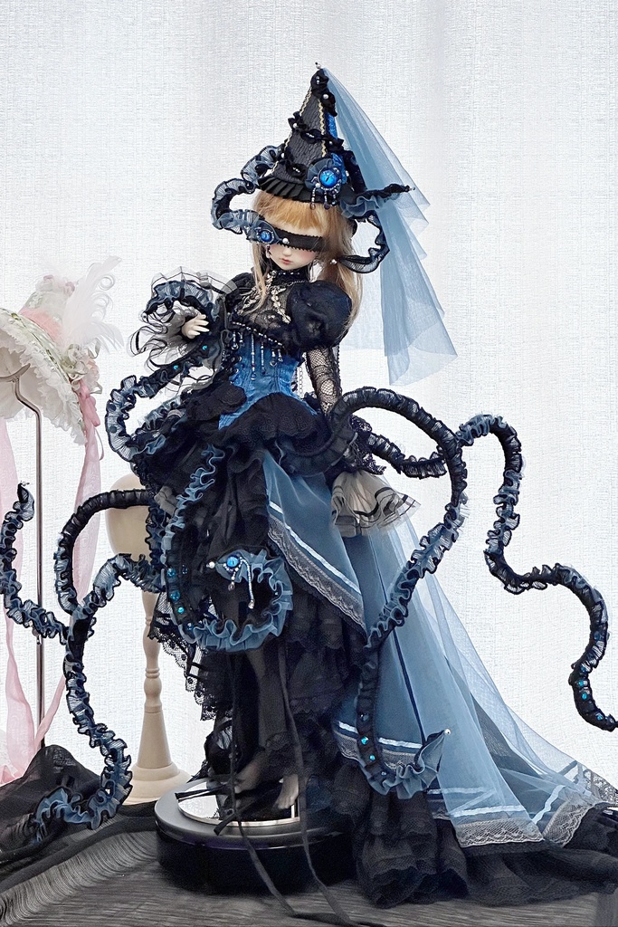 「受注」꒰古神の囁き🔮꒱「1/4ドール服 MDD, MSD, SDM/OFF」