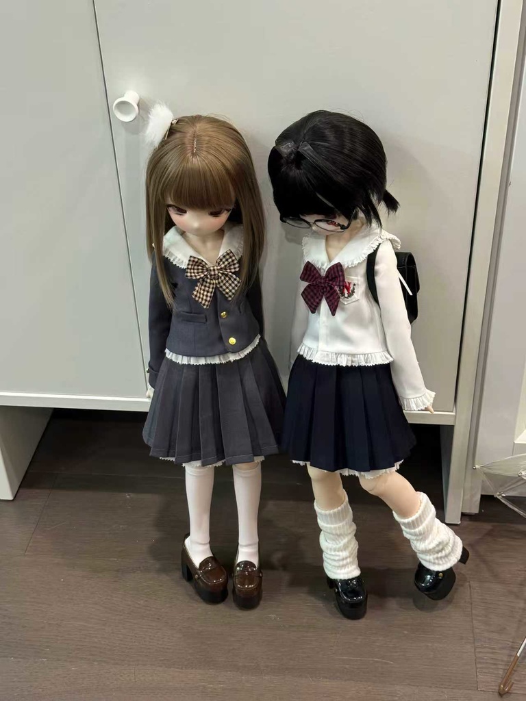 「在庫」꒰とある女子高生💬꒱「1/4・1/6ドール服」