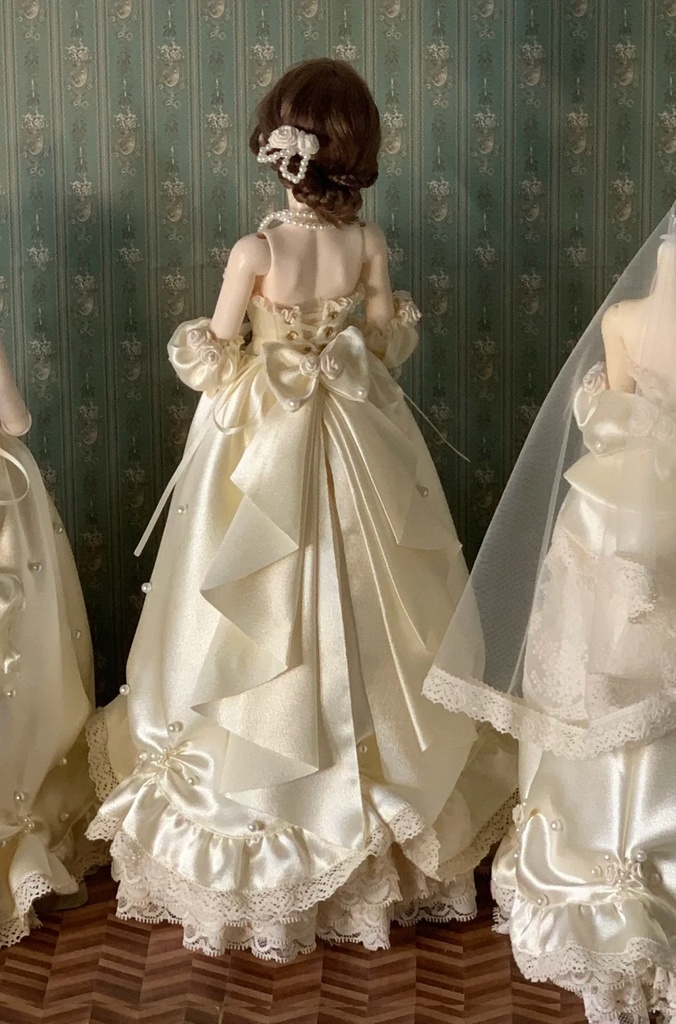 「受注」꒰白い薔薇の誓い꒱「1/4・1/3ドール服」