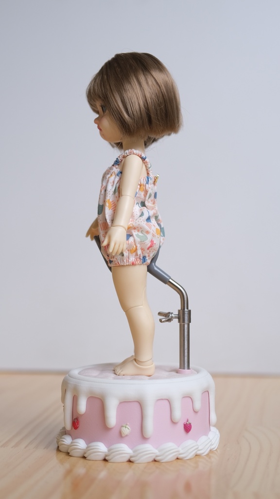 「受注」꒰クリームケーキ🎂꒱「1/4・1/6ドール用スタンド&ベース」