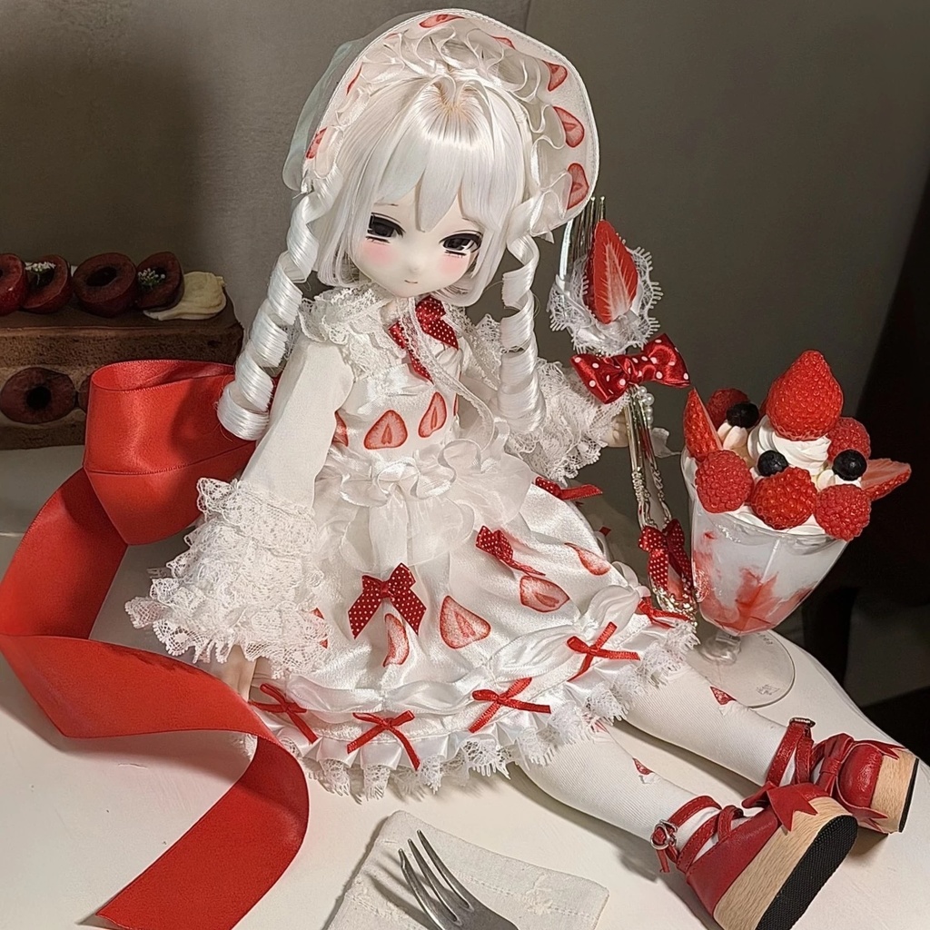「受注」꒰いちごケーキの午後🍓꒱「1/4・1/6ドール, Azone」
