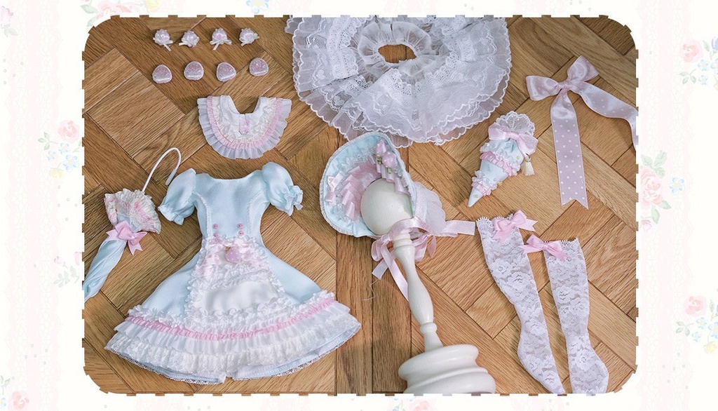 「受注」꒰いちごパフェ🍓꒱「1/6・1/4ドール服」