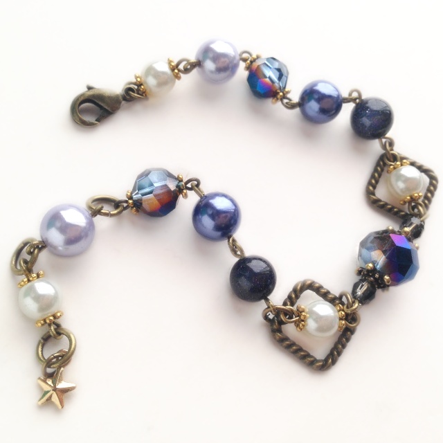 星占い師見習いの腕飾り