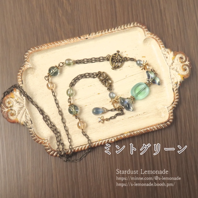 【全3色】燐光キャンディ ウランガラスのネックレス