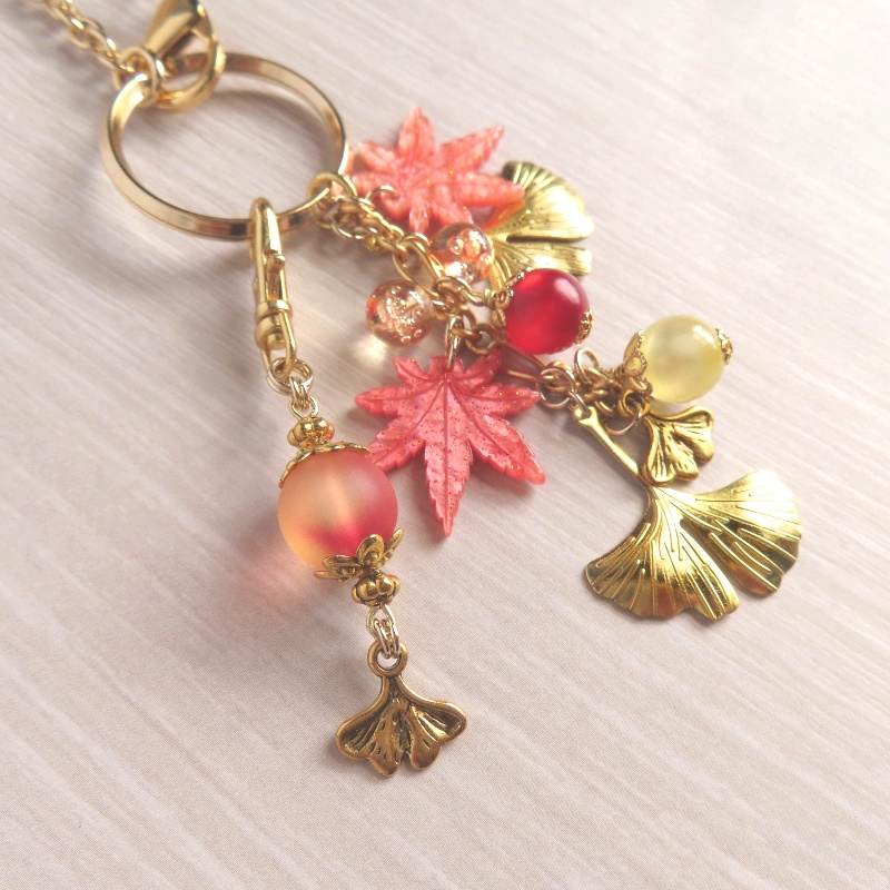 【オーダーメイド展示】紅葉と銀杏モチーフのバッグチャーム&秋色提灯チャーム