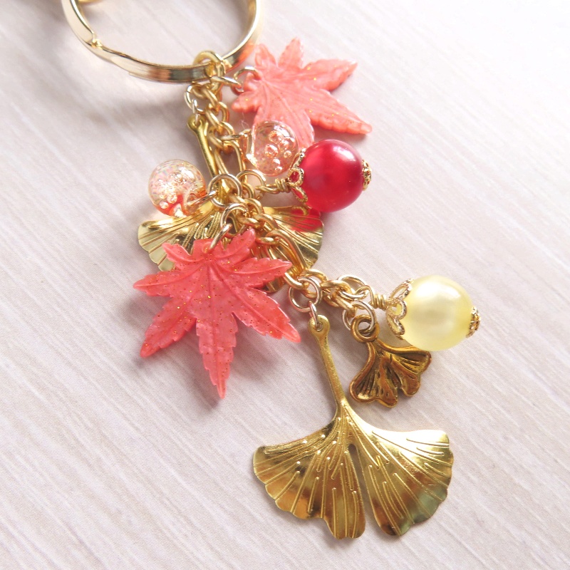 【オーダーメイド展示】紅葉と銀杏モチーフのバッグチャーム&秋色提灯チャーム