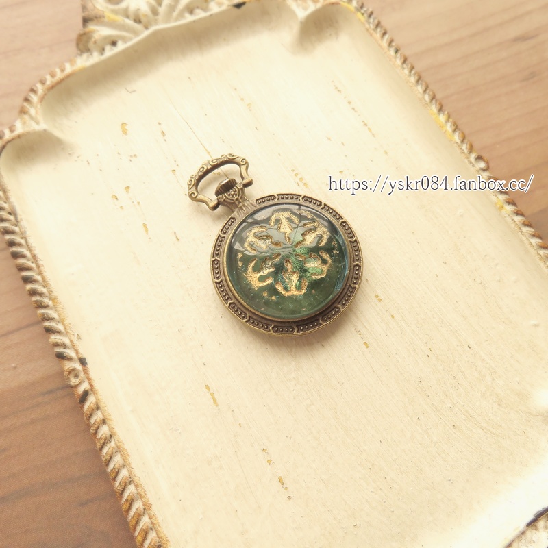 【支援感謝プレゼント企画品】雪の時計のペンダントB