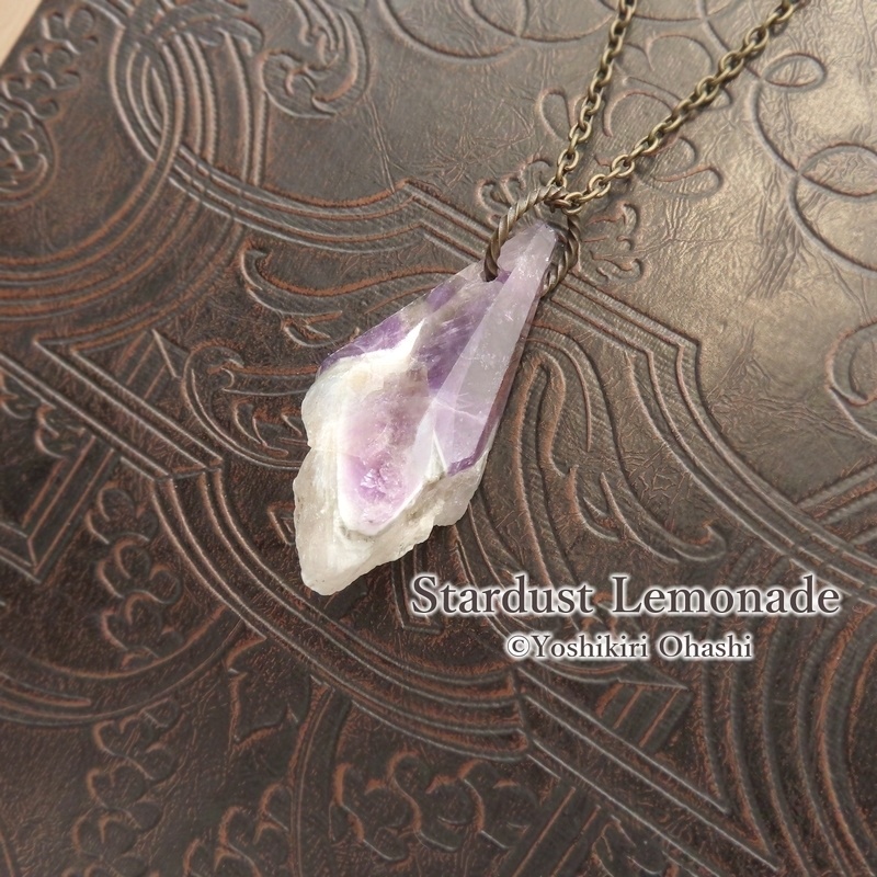 守り石の首飾り 紫水晶