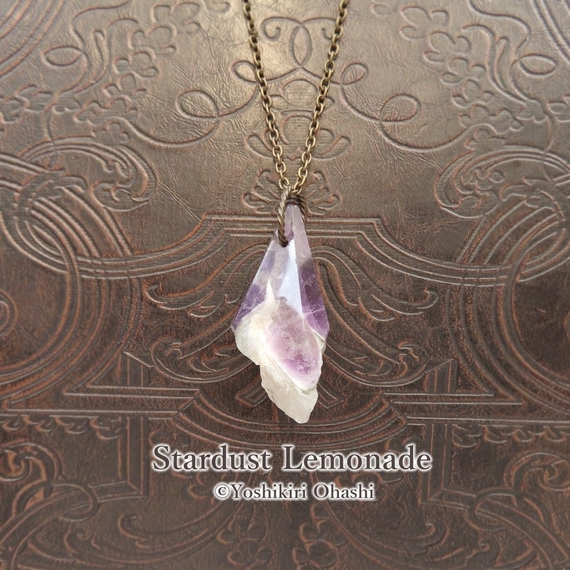 守り石の首飾り 紫水晶