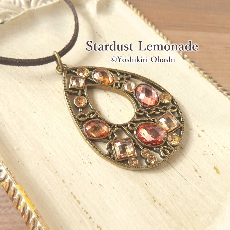 秋色ビジュードロップ　ペンダント