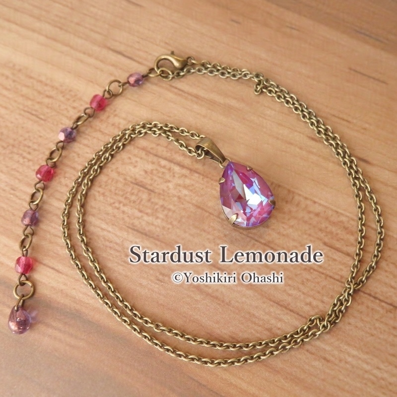 悪魔のワインのひとしずく ペンダント