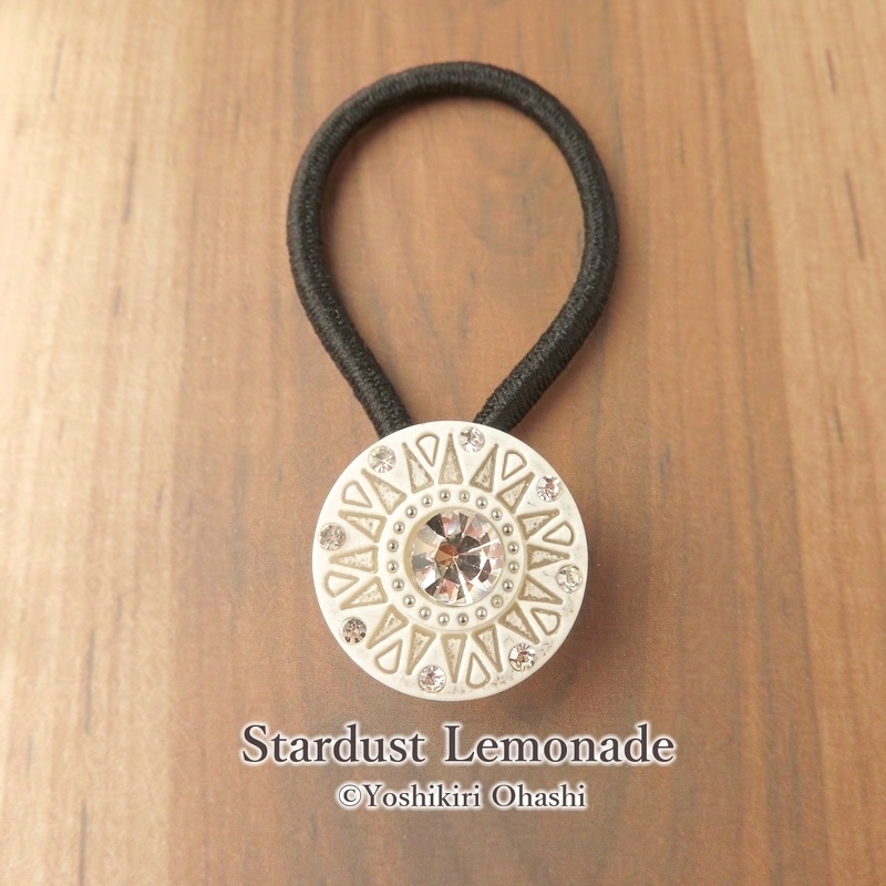 光の魔法陣のヘアゴム