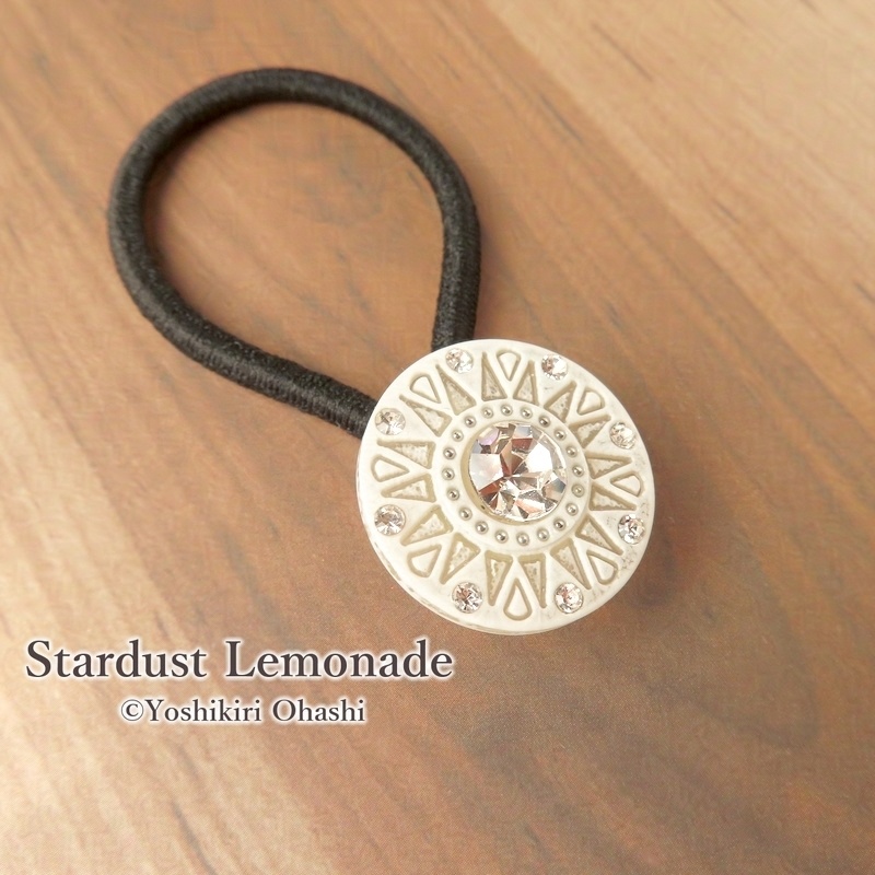 光の魔法陣のヘアゴム