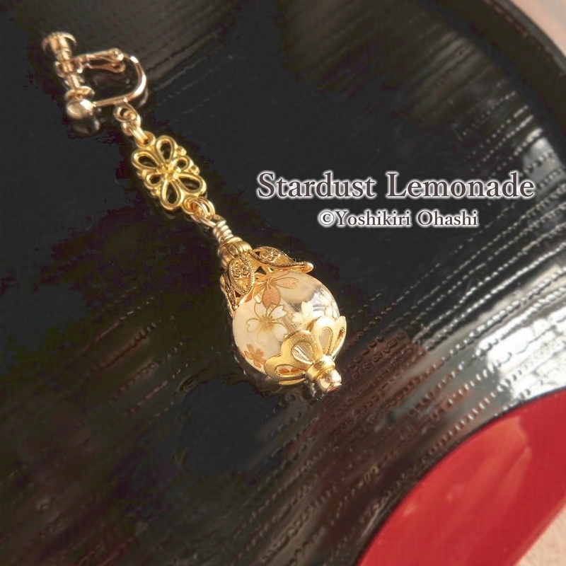 桜灯籠の耳飾り　片耳用