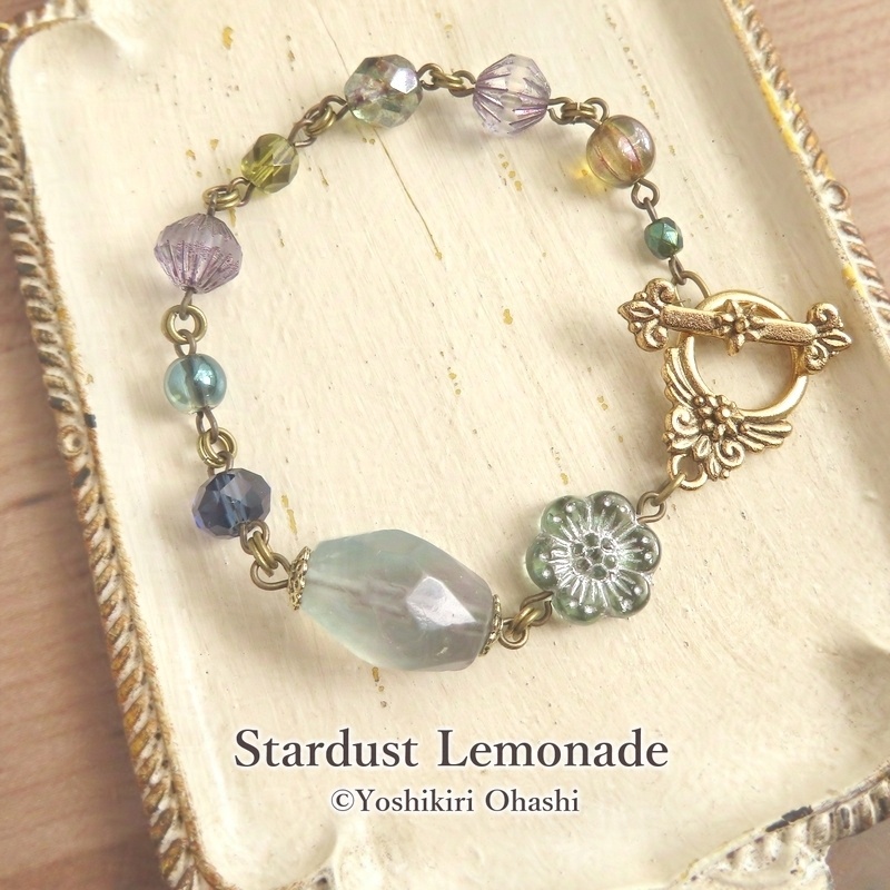 蛍石と銀梅花のブレスレット