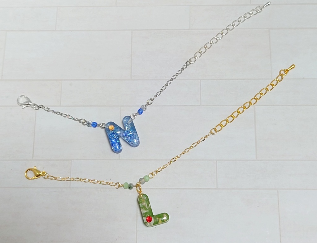 ぬい用イニシャルチャーム(南の国)