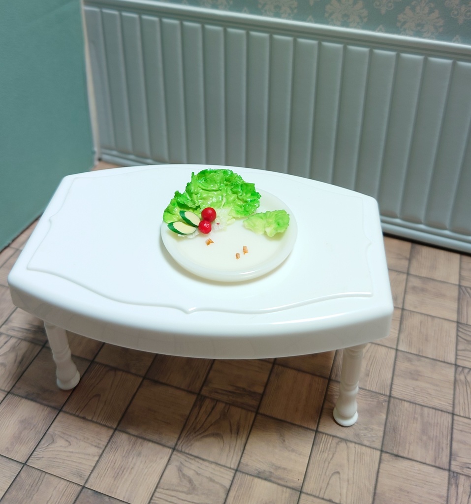 野菜だけ残された皿