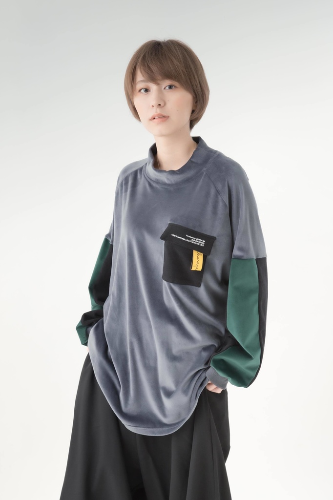 Velvet HighNeck Pullover(ベロアハイネックプルオーバー)