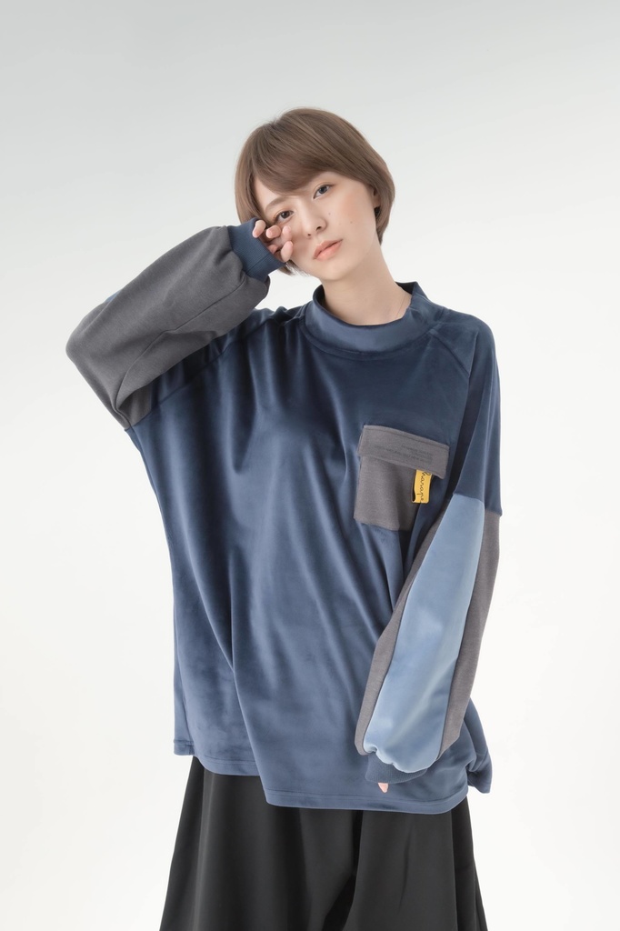 Velvet HighNeck Pullover(ベロアハイネックプルオーバー)