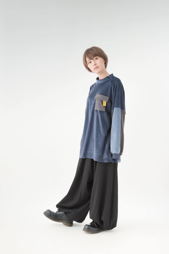 Velvet HighNeck Pullover(ベロアハイネックプルオーバー)