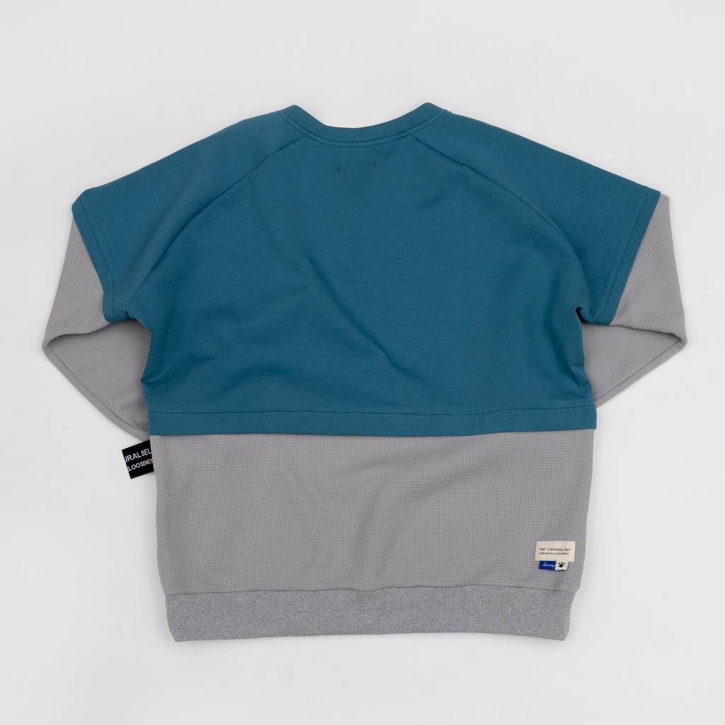 Laceup Pullover(レースアッププルオーバー)