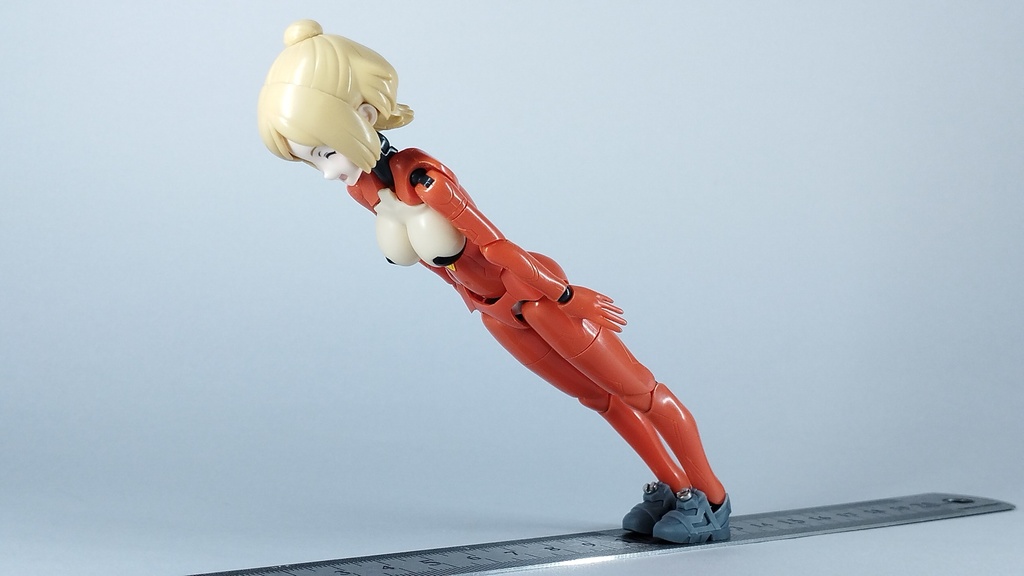 メガミ・マグテクスニーカー