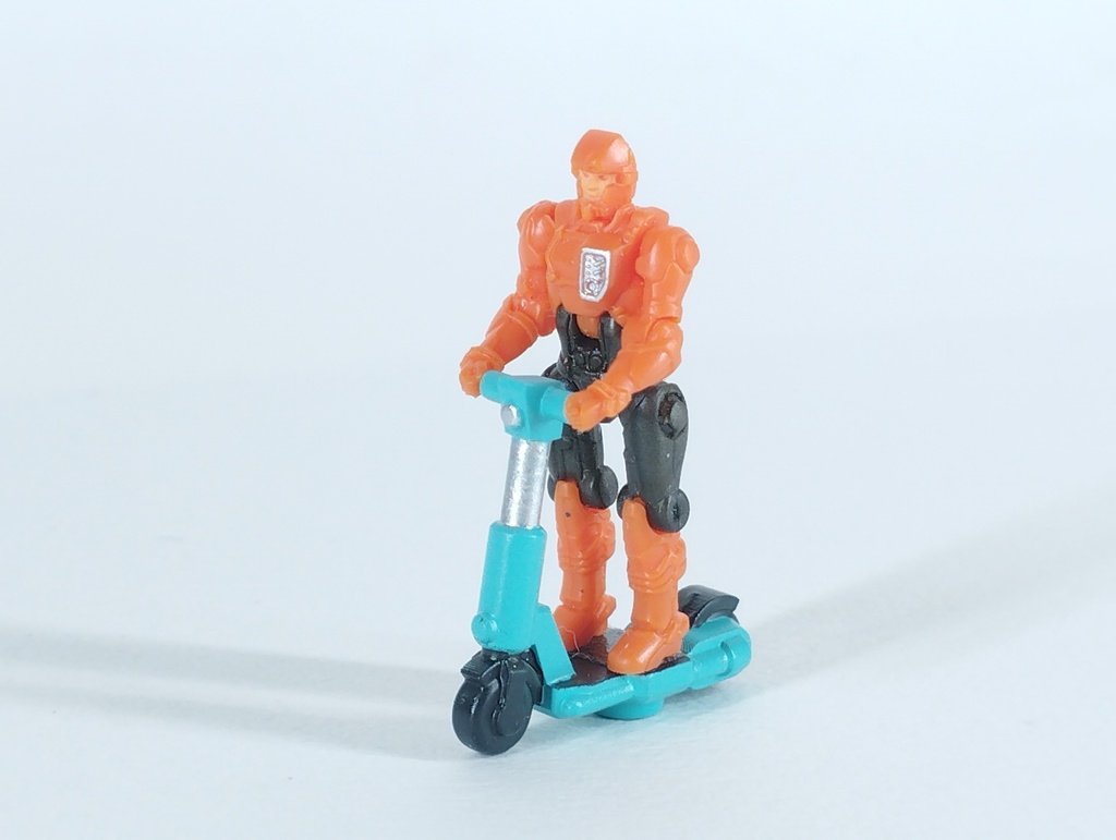 汎用1/64くらい電動キックボード・メビウスミニミニ