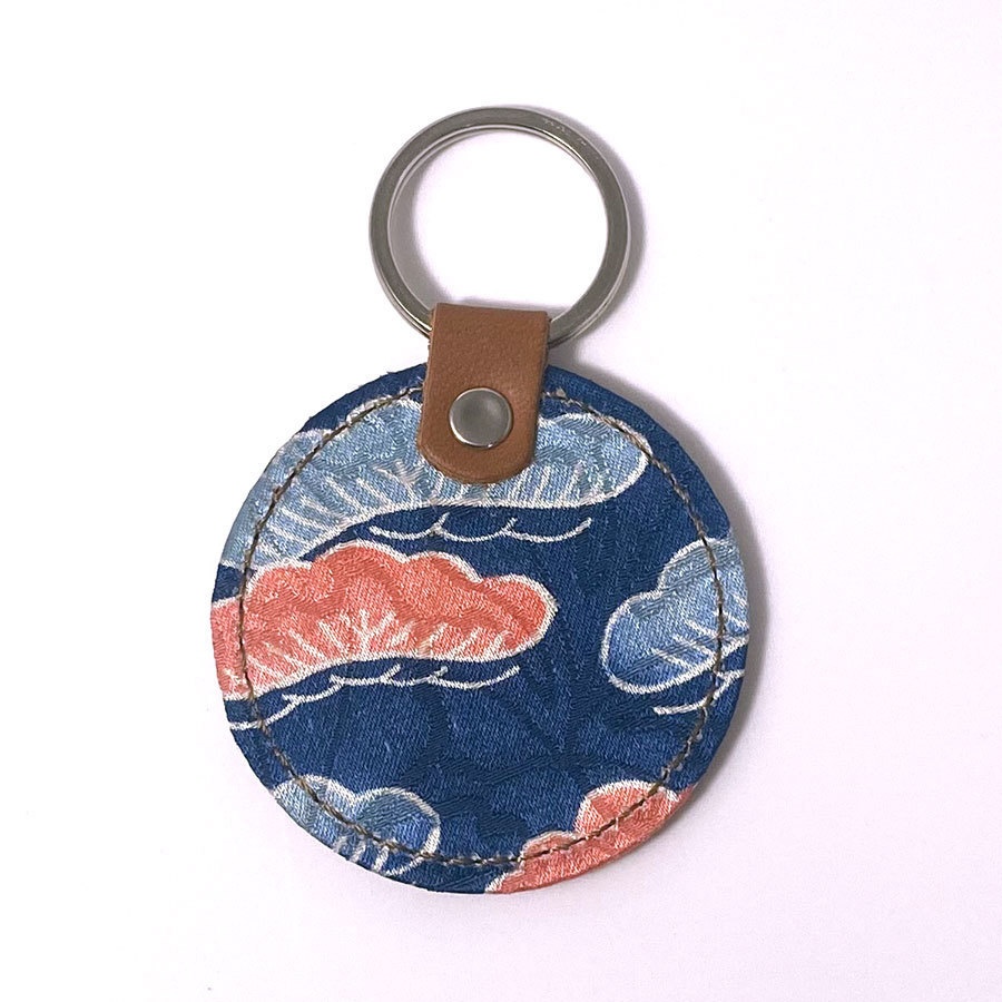 NOSTR レザー キーホルダー 牛革 和柄