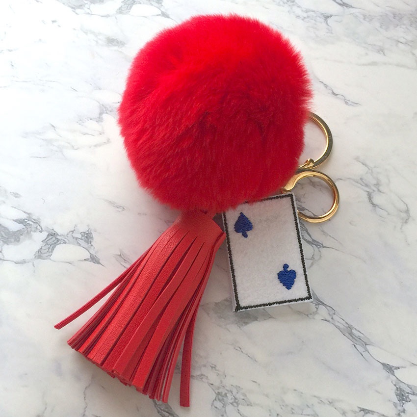 【ツイステイメージ】ポンポンキーホルダー【ハーツラビュル寮】