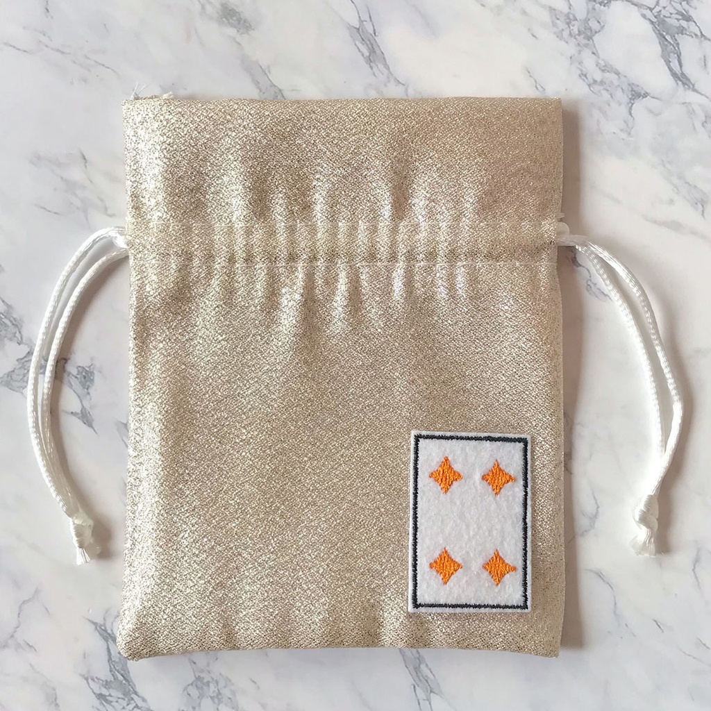 【ツイステ・ハーツラビュル寮イメージ】トランプのメタリック巾着