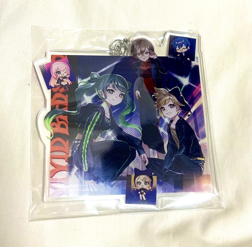 ビビバスバチャシンアクキー