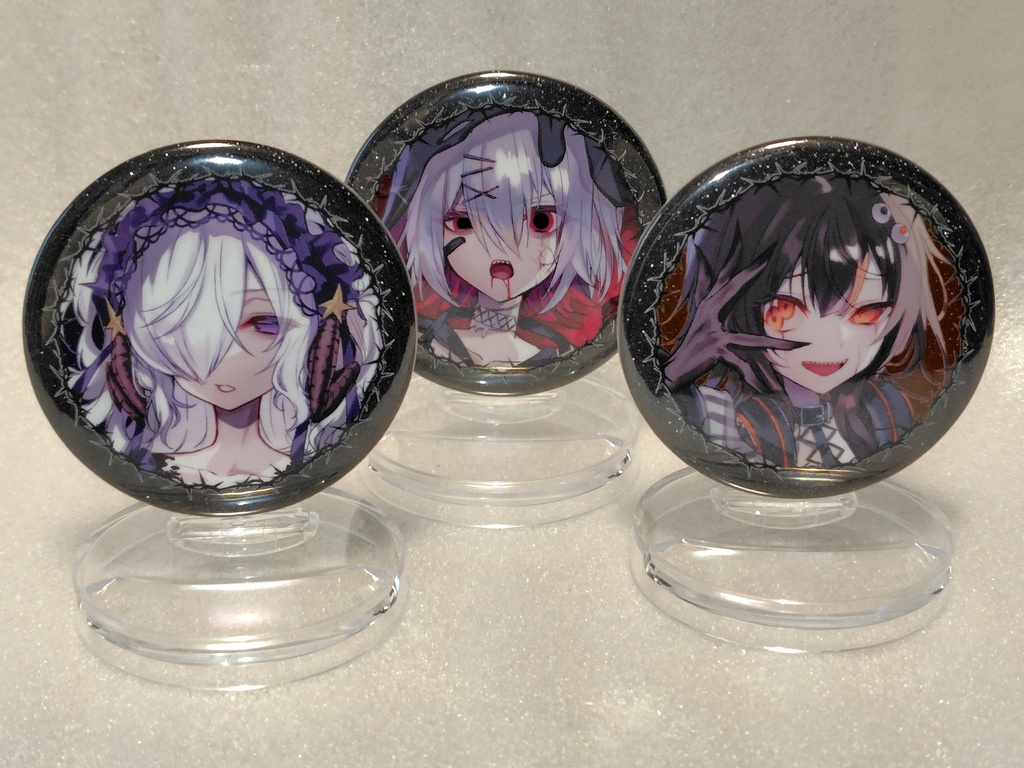 魔女化黒グリッター缶バッジ