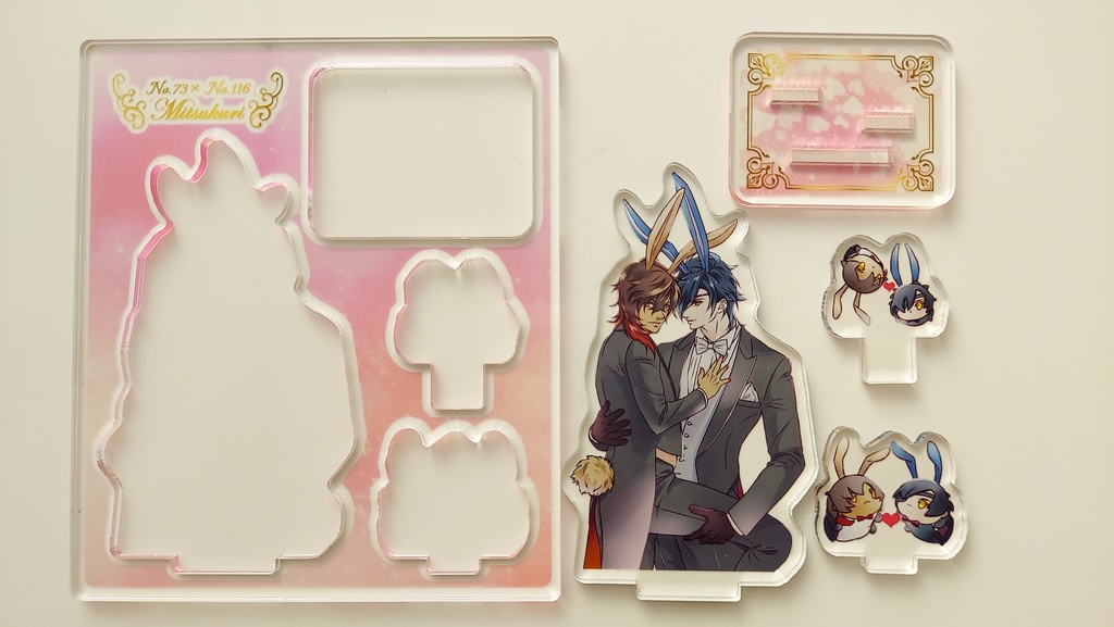 【燭台切光忠&大倶利伽羅】うさみつくりアクスタ