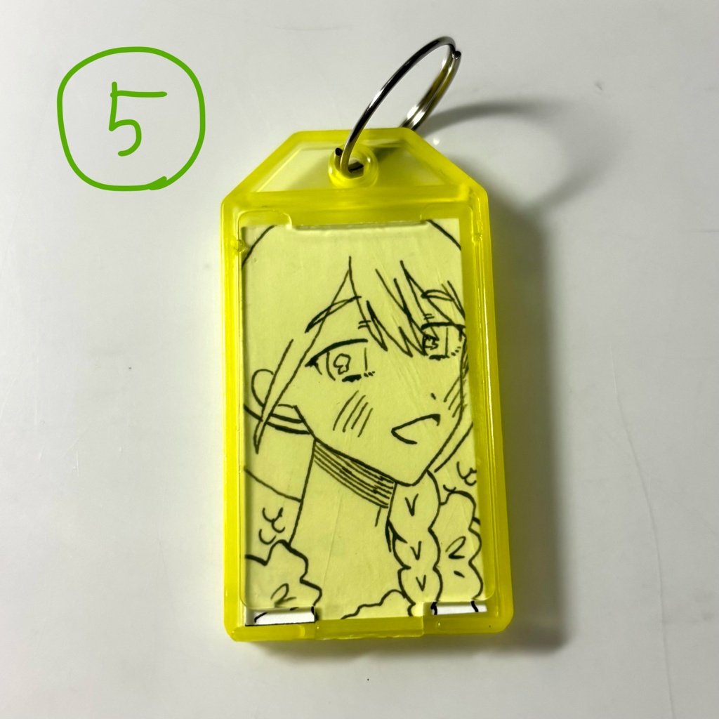 モノクロキーホルダー