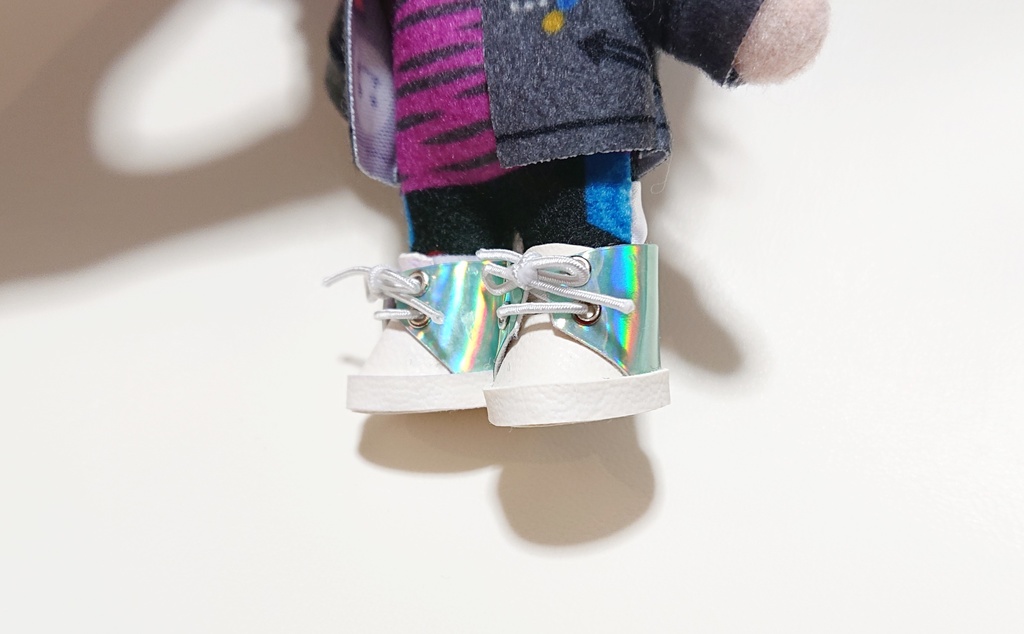 ぬい靴 オーロラカラー スニーカー